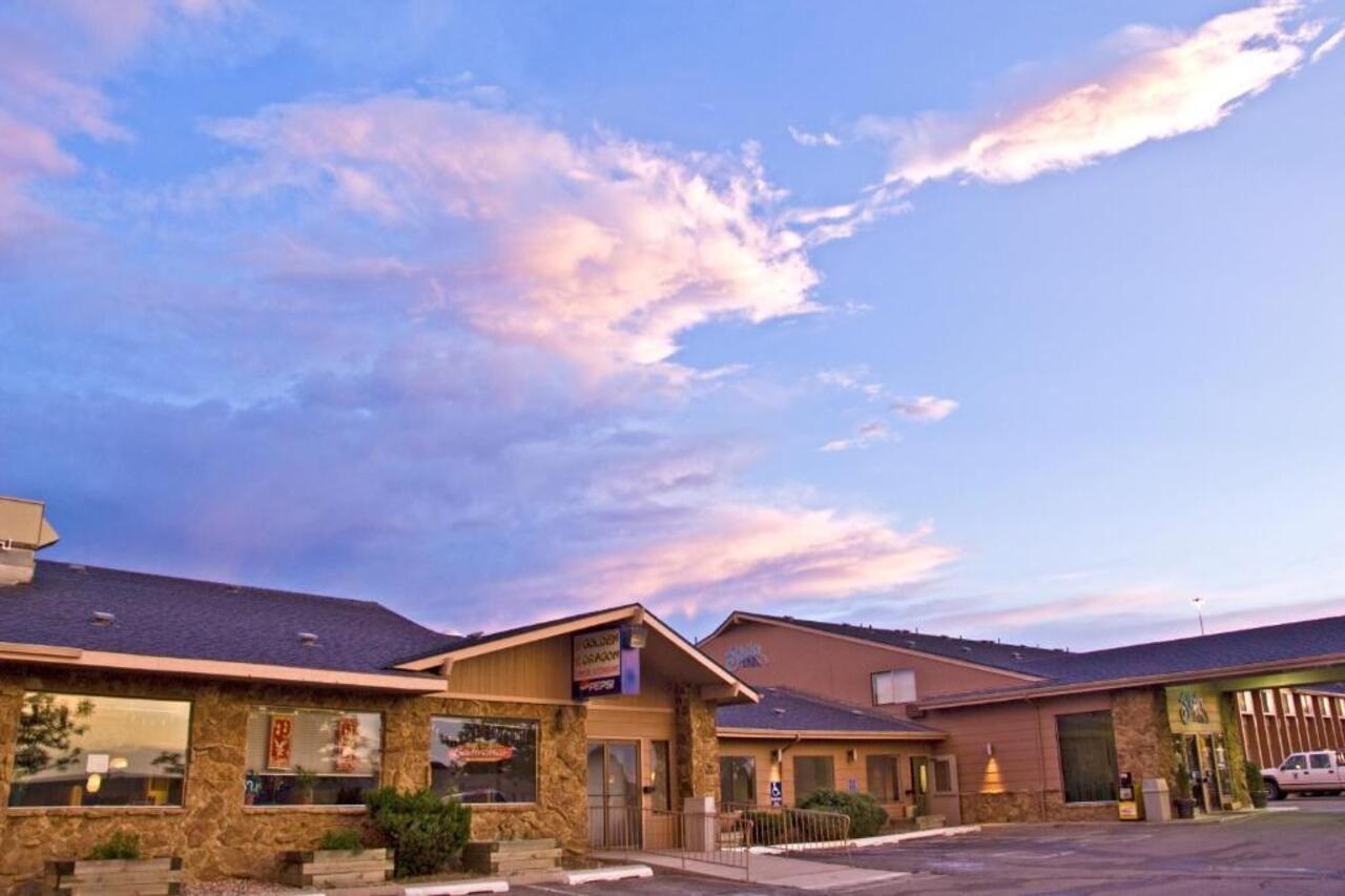 Super 8 By Wyndham Casper East/Evansville Bagian luar foto