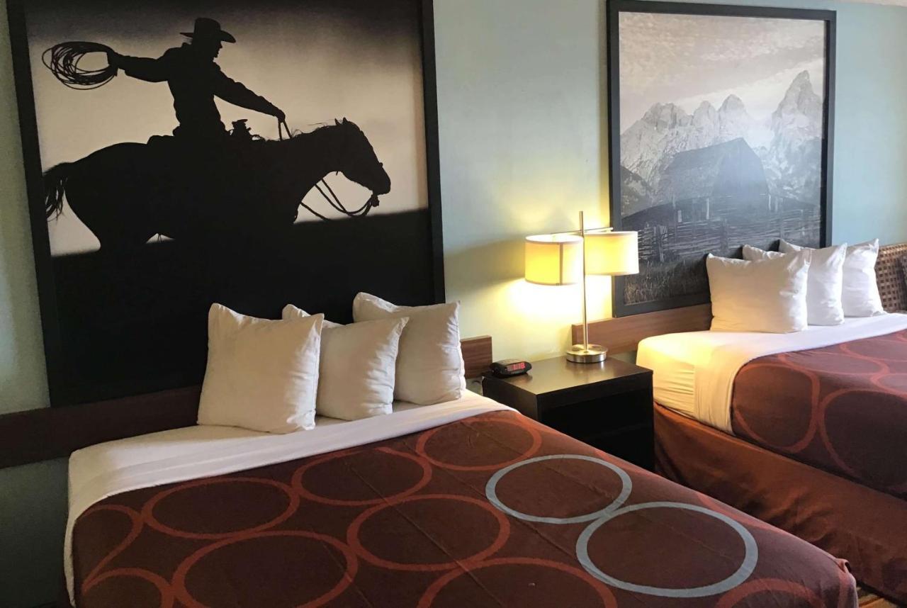 Super 8 By Wyndham Casper East/Evansville Bagian luar foto